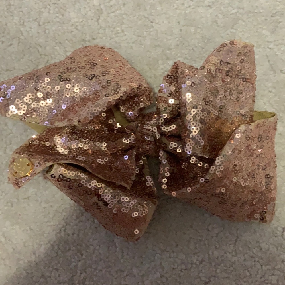 JoJo bow